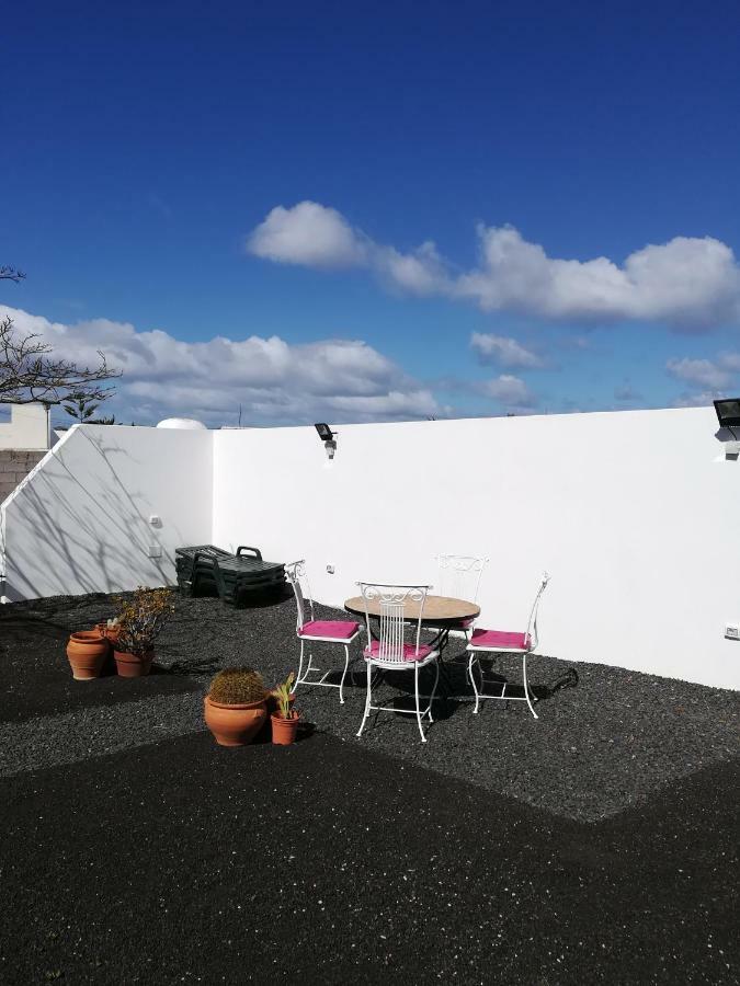 Vivienda Vacacional La Canada Тинахо Екстериор снимка